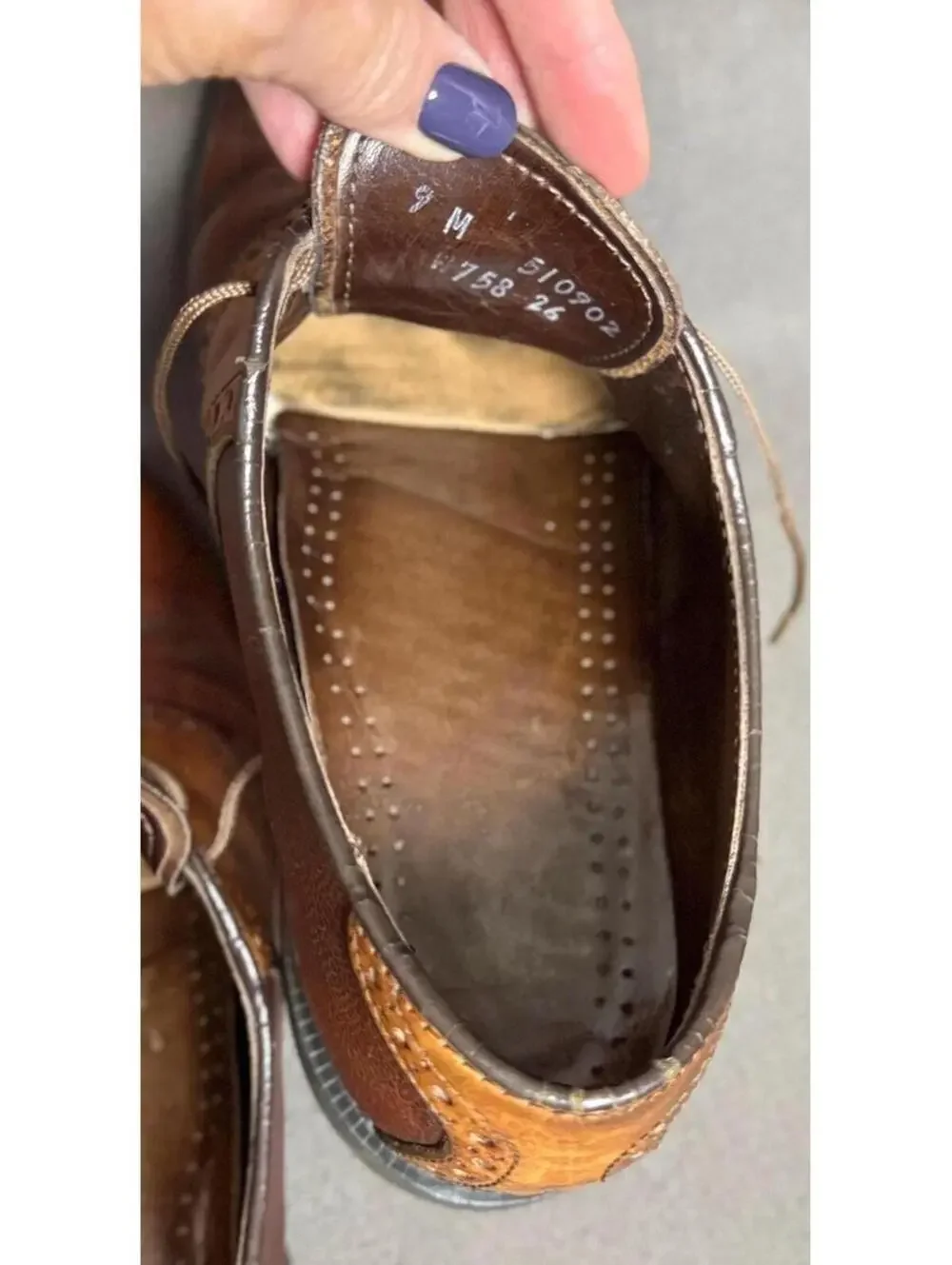 Vintage Brown Two-Tone Brogues or Saddle Shoes size 9 men or 10.5 women Vibram